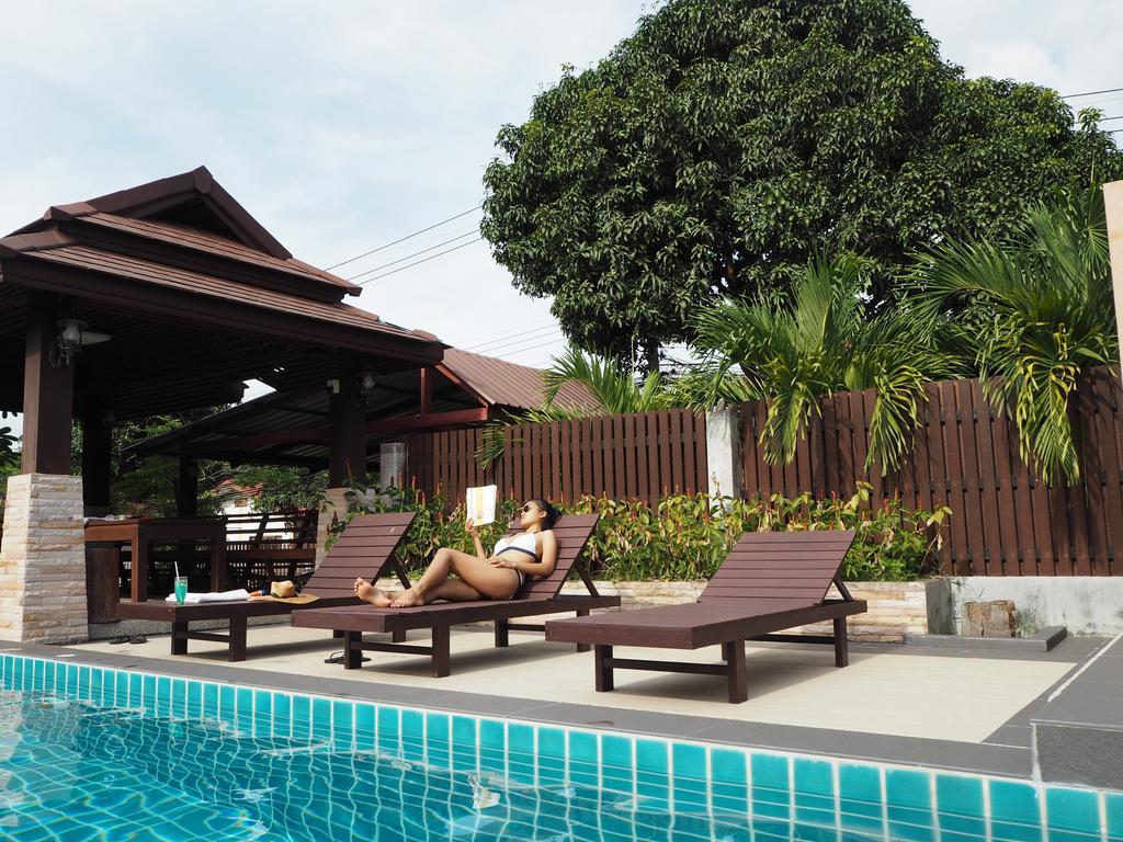 Baan Sala Lung Dam Hotel Bophut Exterior photo